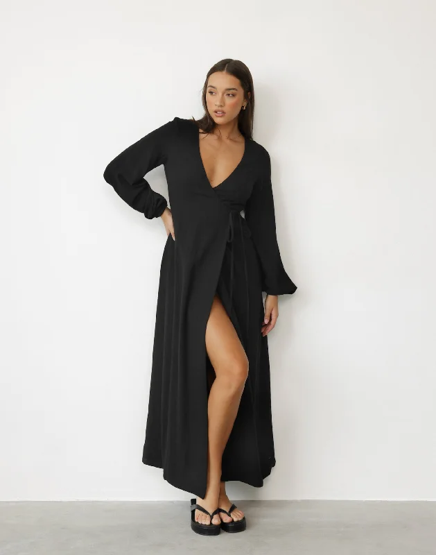 Mori Maxi Dress (Black) Cozy Knitted Maxi Dress