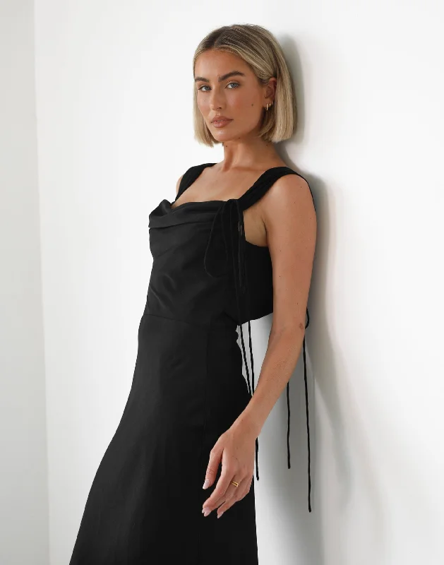 Pichola Maxi Dress (Black) Comfortable Casual Maxi Dress